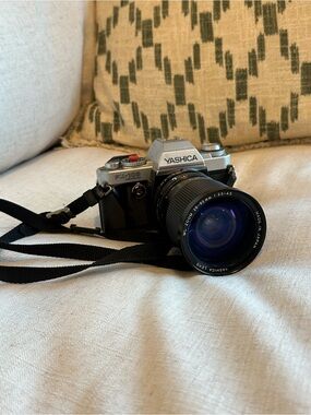 Yashica FX-103 35mm Film Camera in Black and Silver